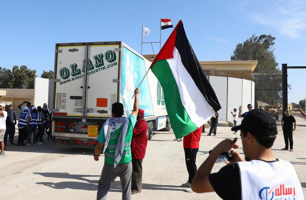 Egipto abre su frontera para entregar ayuda humanitaria a Gaza