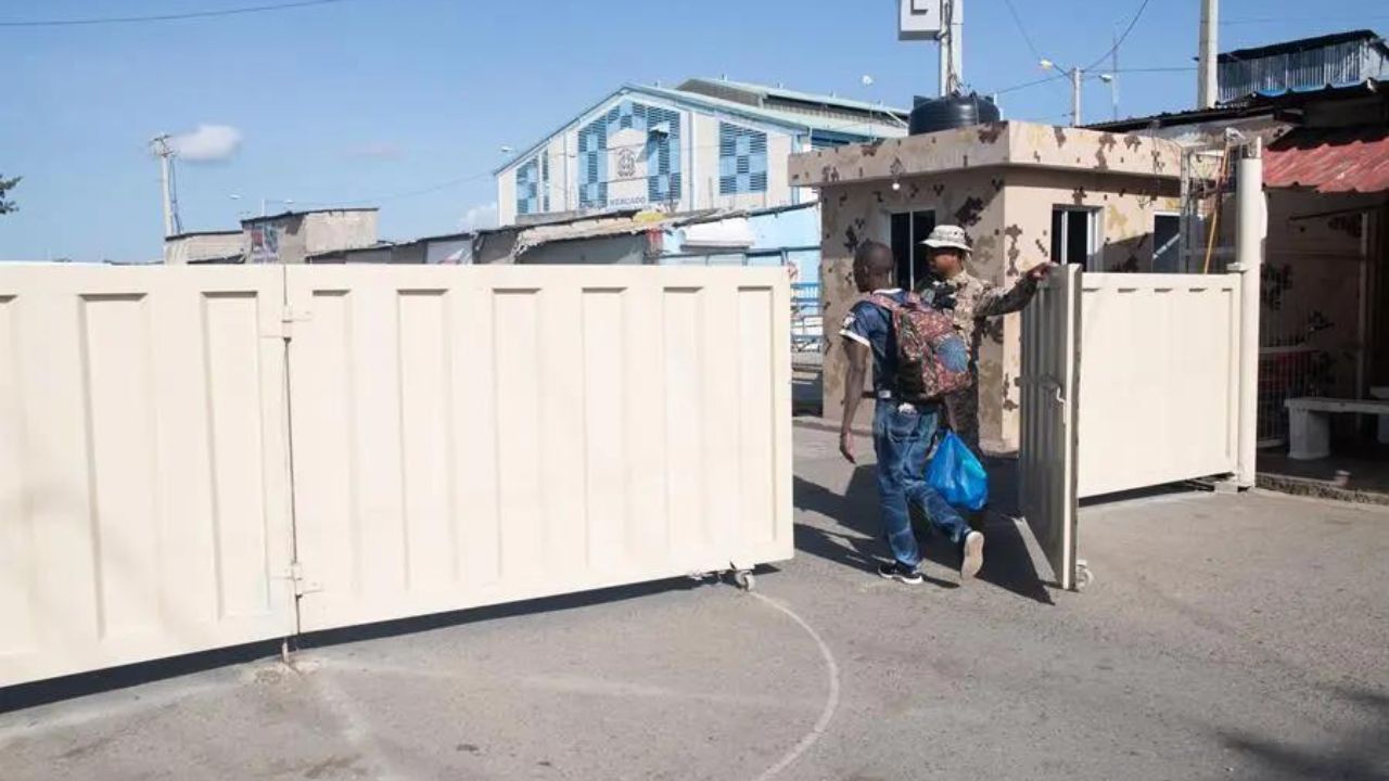 Haití decide mantener cerrada su frontera al comercio con RD