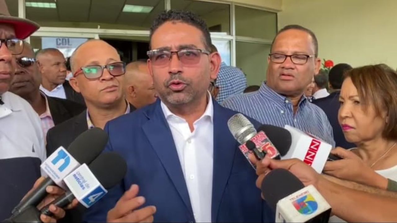 Pide al presidente no dejarse sorprender en designación de nuevo jefe PN