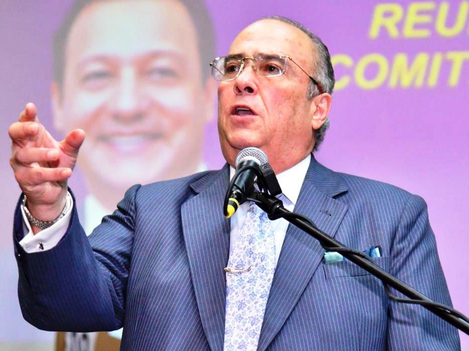 Charlie Mariotti compara al PRM con el diablo