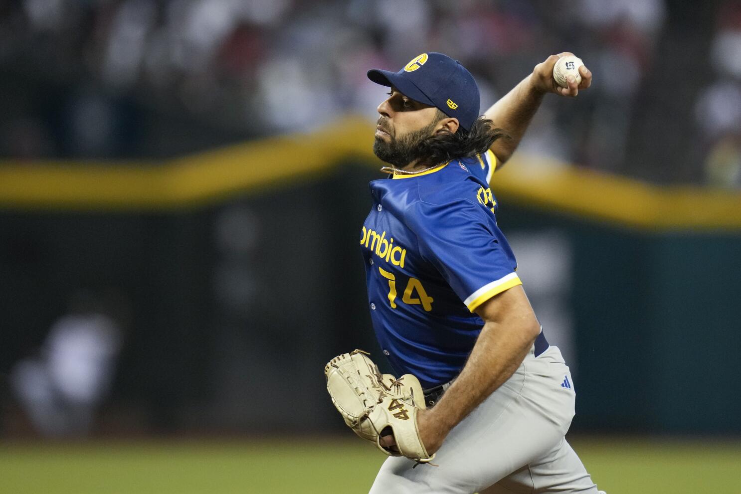 Licey contrata a Nabil Crismatt y Dan Altavilla como refuerzos