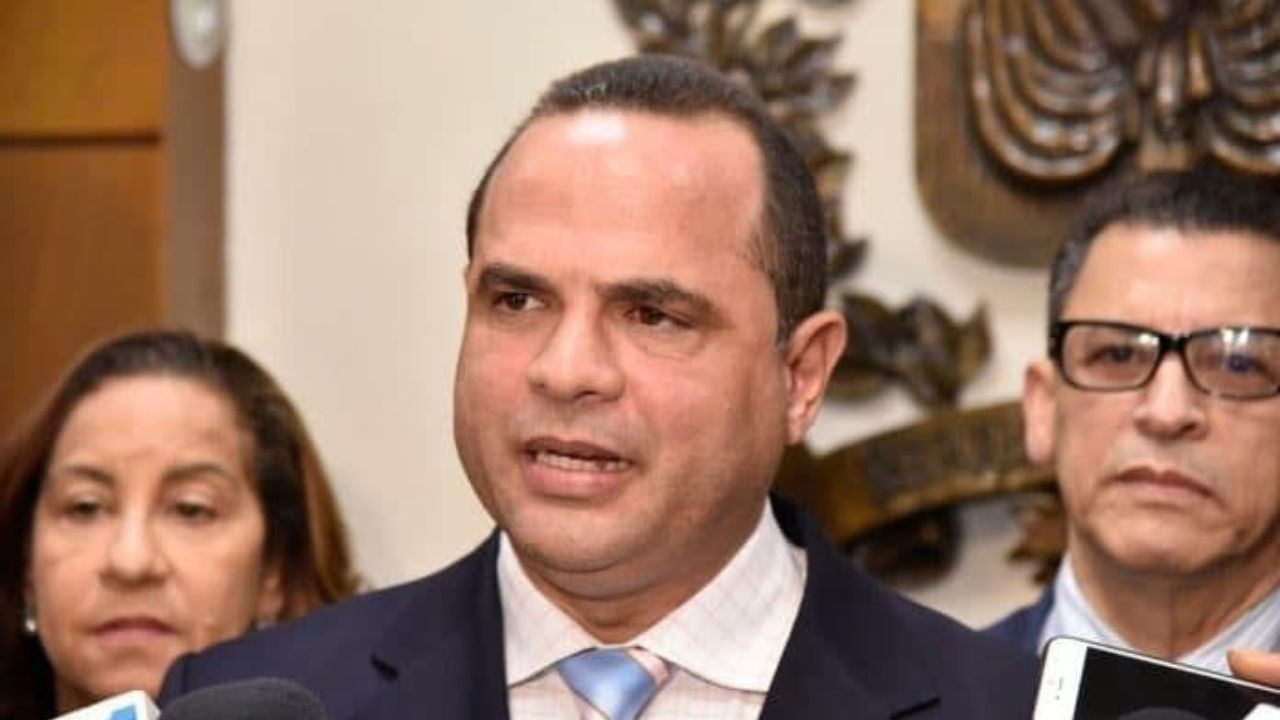 FP denuncia Abinader usa recursos del Estado en sus afanes reeleccionistas