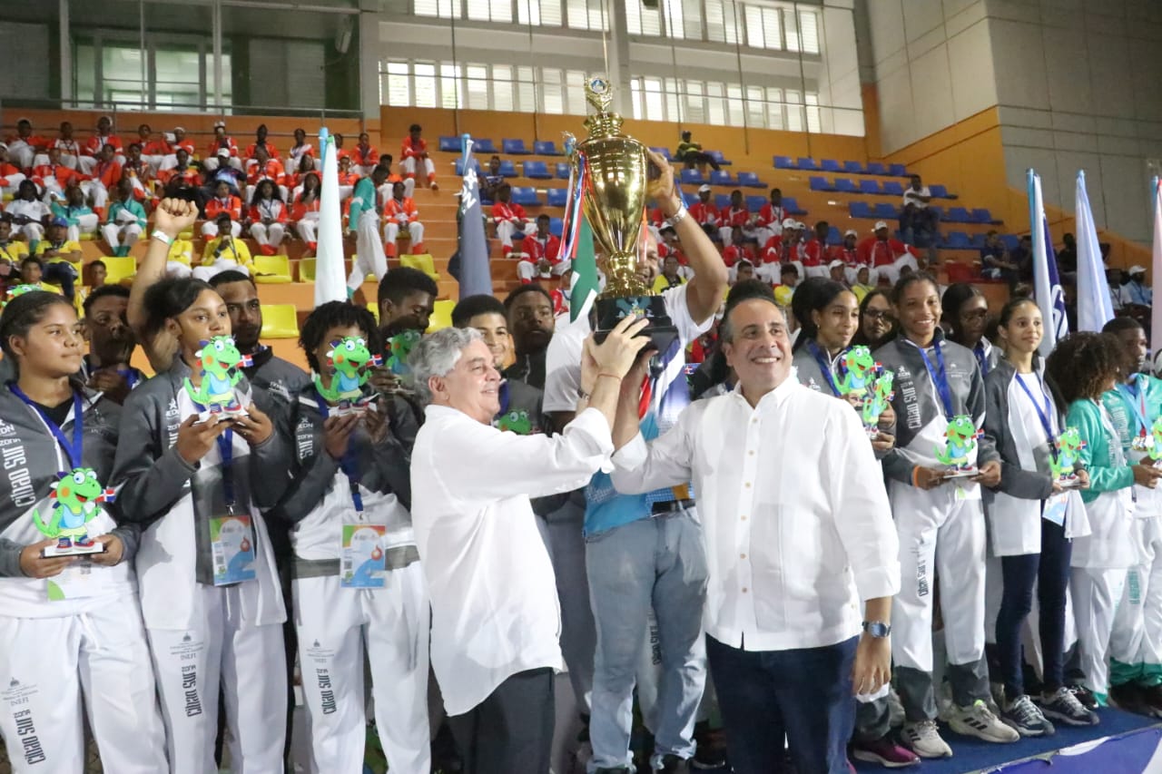 Cúlminan Juegos Escolares Deportivos Nacionales de INEFI