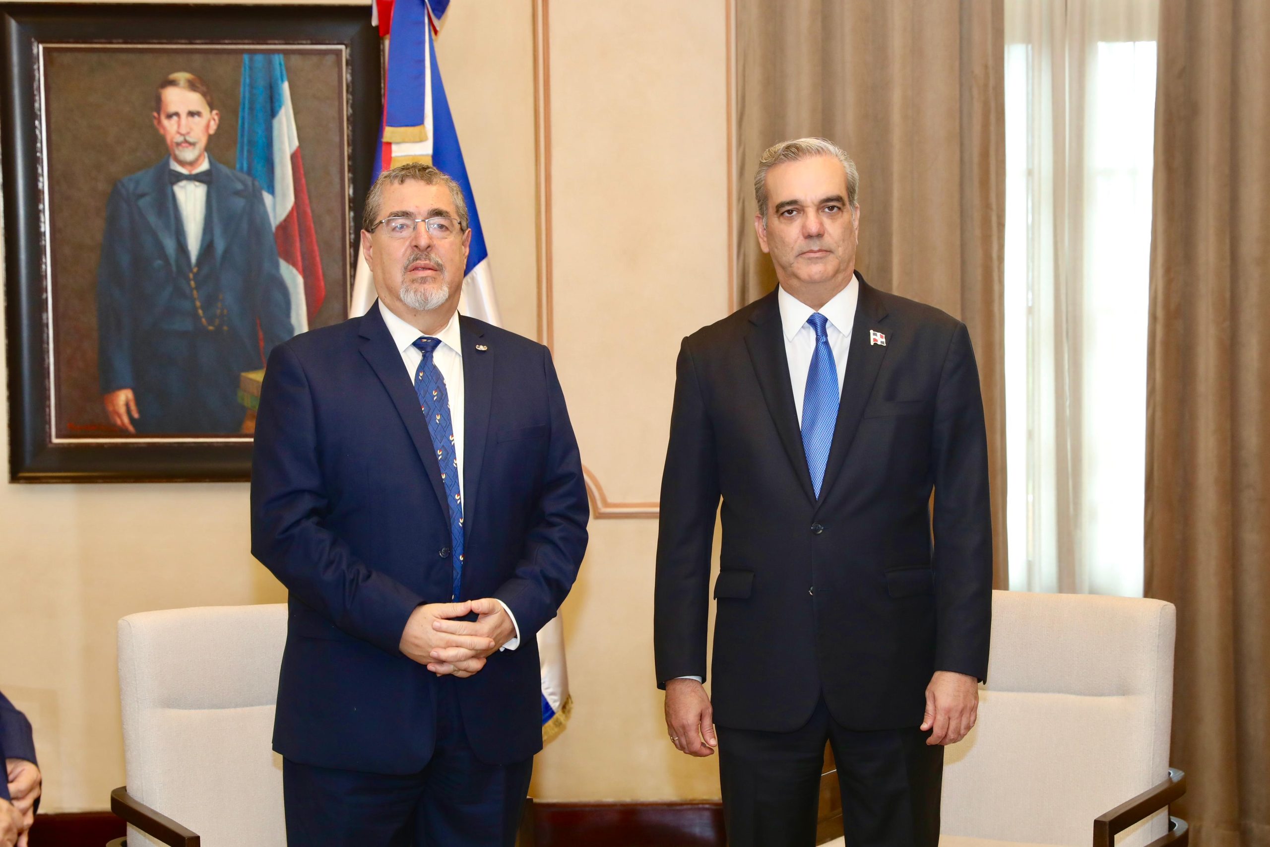 Abinader expresa su apoyo al recién electo presidente de Guatemala