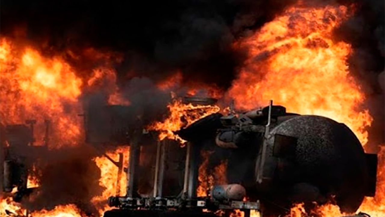 Al menos 40 muertos tras explosión de camión cisterna con gas en Liberia