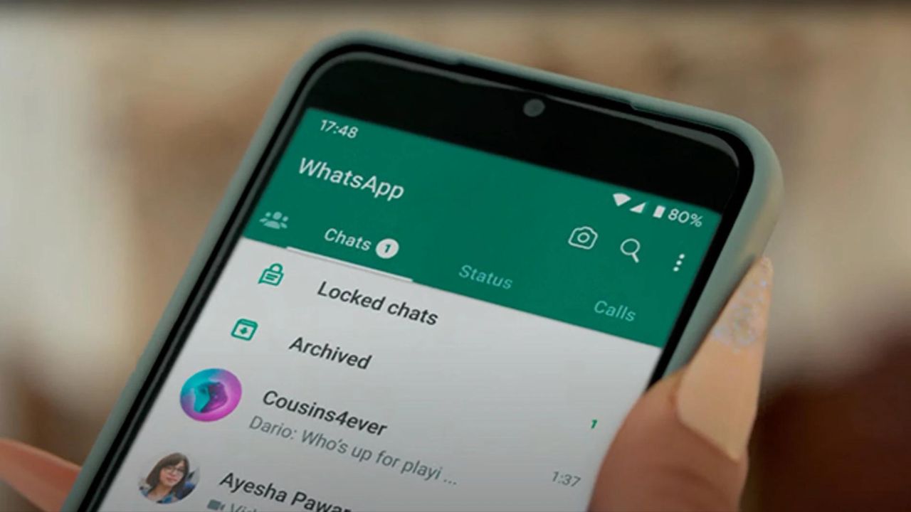 WhatsApp crea códigos secretos para ocultar conversaciones