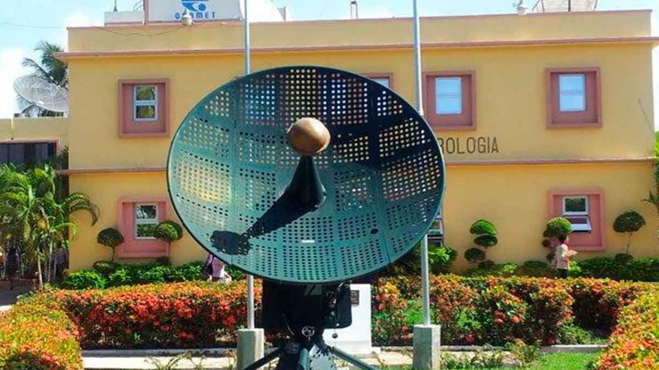 Condiciones de buen tiempo; se aproxima sistema frontal