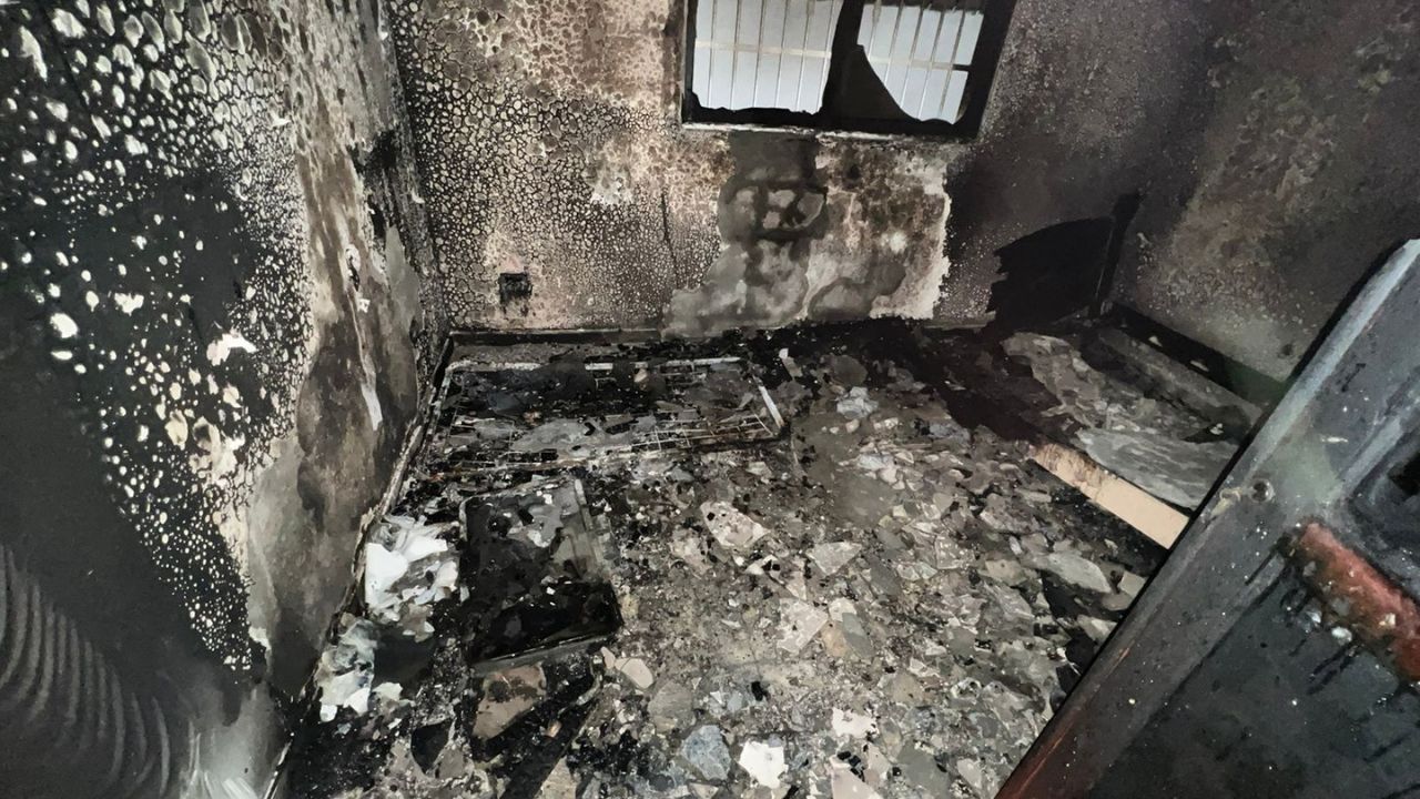 Muere niña de dos meses carbonizada tras incendio en Baní