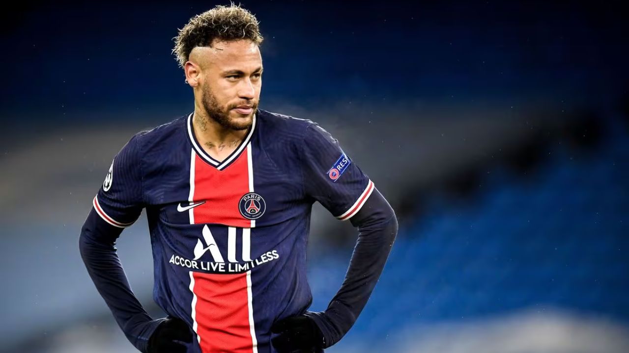 Neymar arremete contra aquellos que propagan "el odio" en Internet