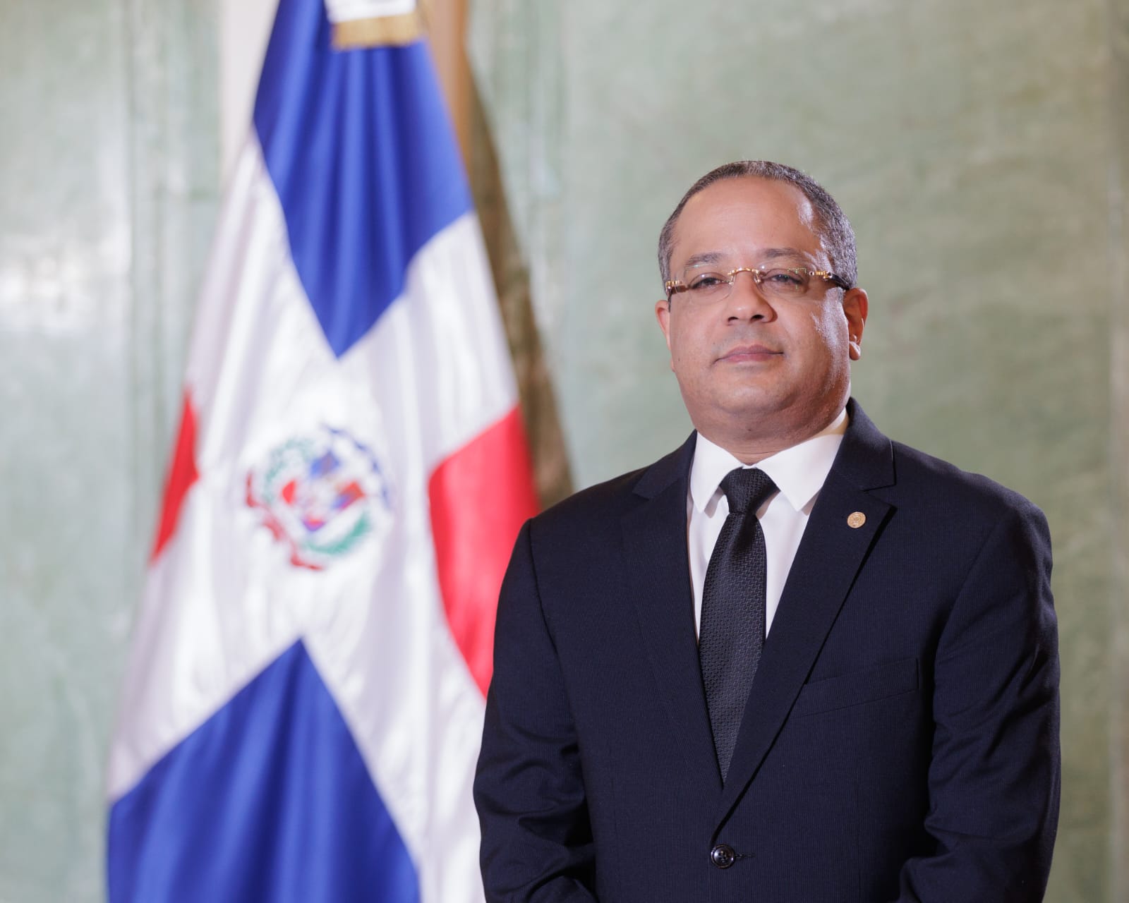 "Hay que buscar las pruebas", responde nuevo presidente del TC a críticas de Abel Martínez