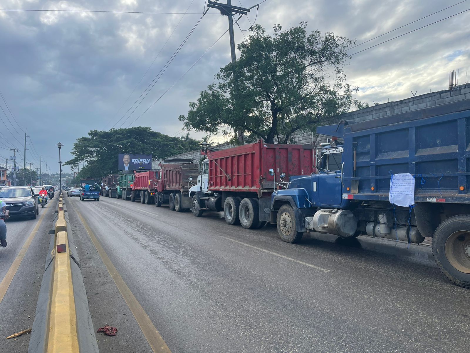 Camioneros protestan en Puerto Plata