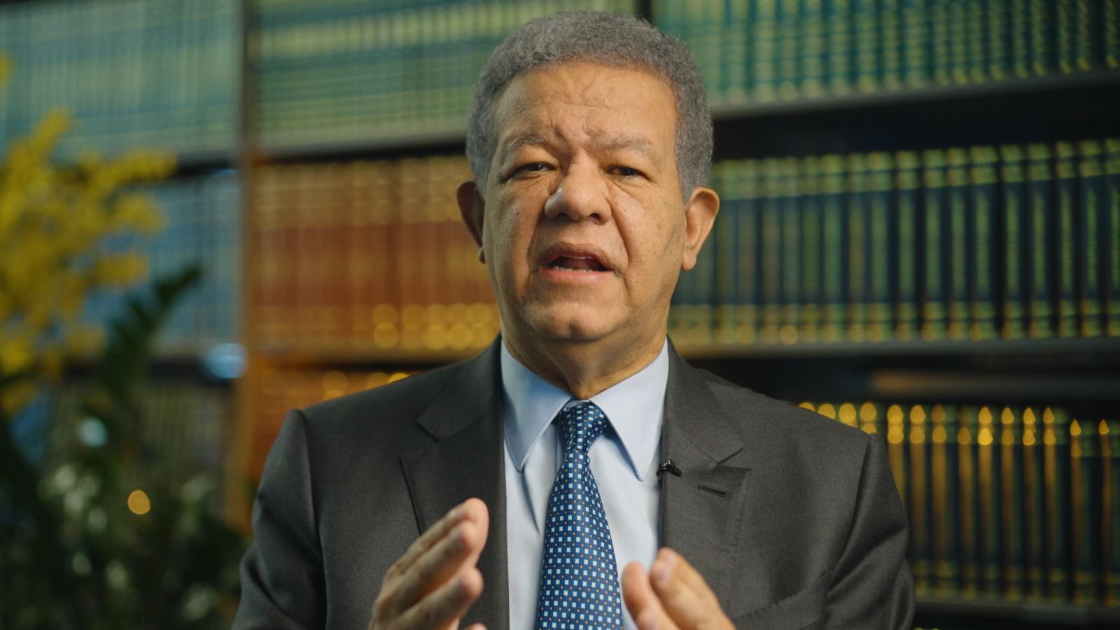Leonel Fernández afirma terminar con descontrol de precios en canasta básica