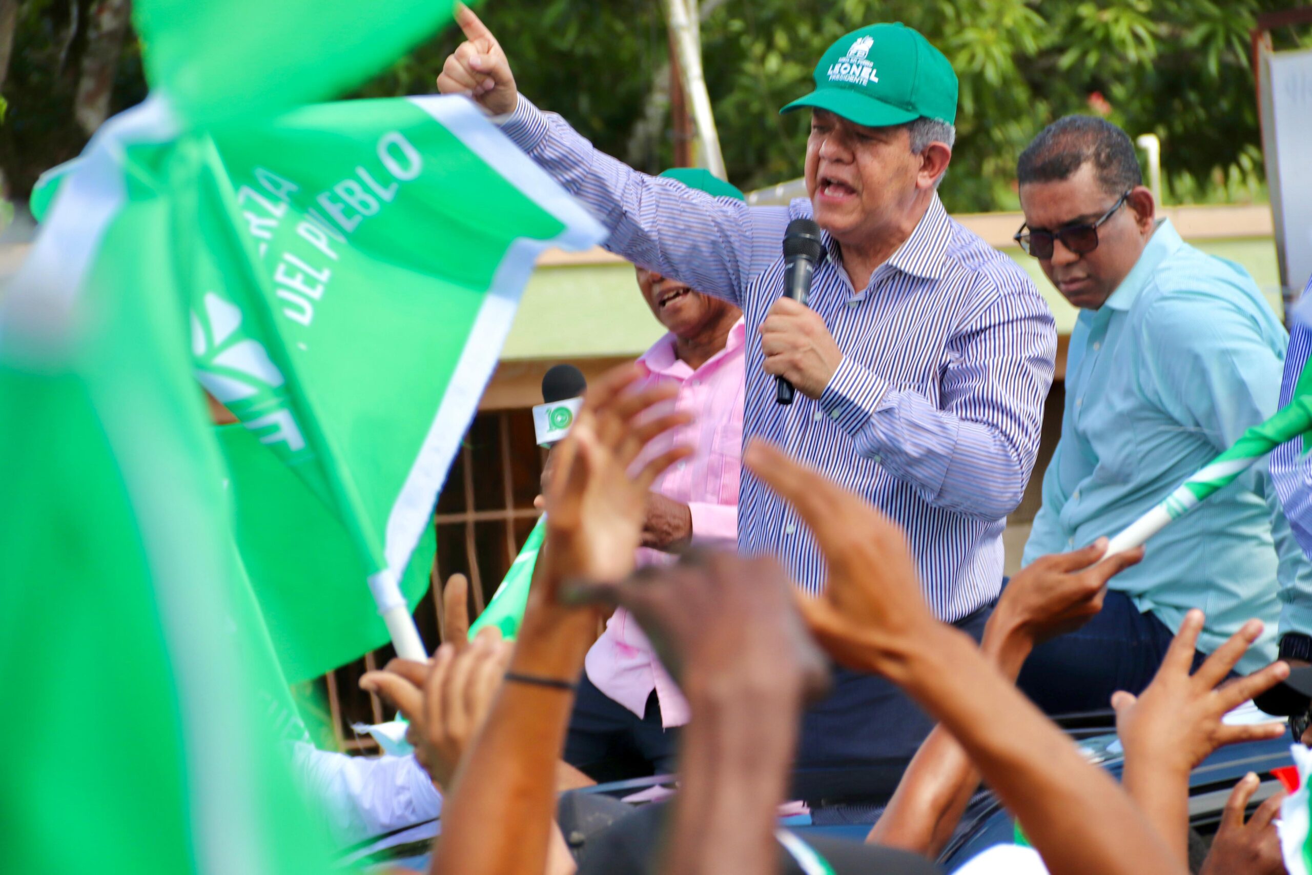 Leonel Fernández: en el país hay hambre y no hay con qué comprar comida