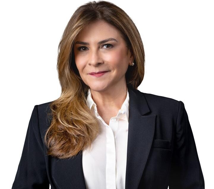 Carolina Mejía se proyecta ganadora con 61% de aprobación en encuesta de Lupa Meter