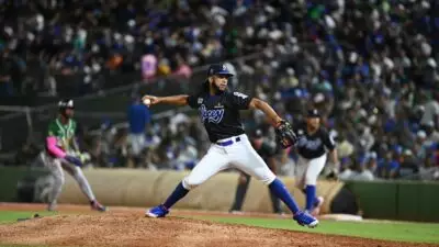 Licey empata la final con dominio sobre Estrellas