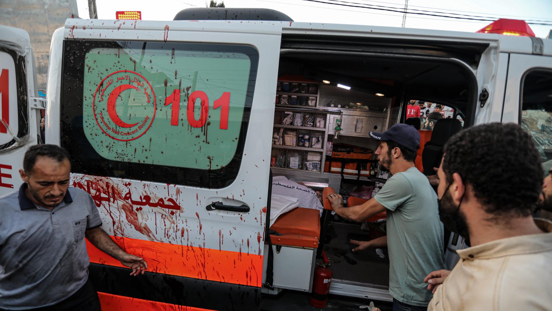 Cruz Roja condena ataque a una de sus ambulancias en Gaza, que causó seis muertes