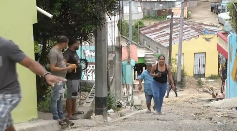 Exigen arreglo de calles en mal estado desde hace 20 años en Los Tres Brazos