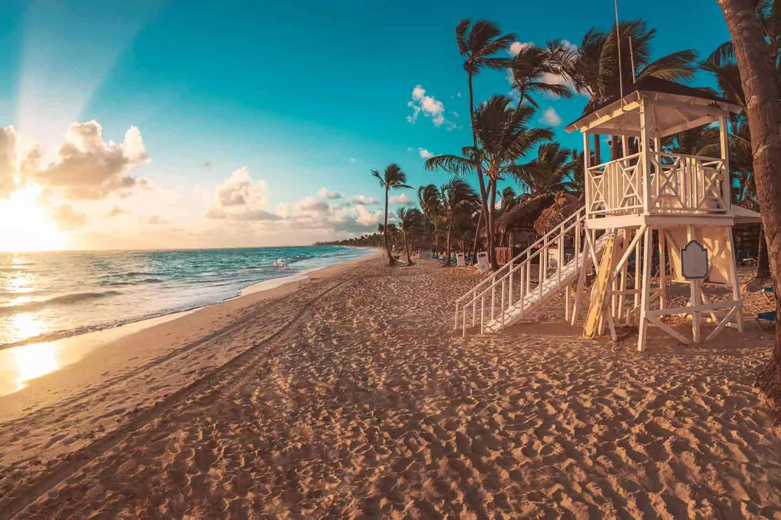 BHD reafirma compromiso para desarrollo del turismo