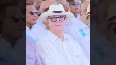 “Este jovencito cumple hoy 83 años”, así felicita Carolina Mejía a su padre