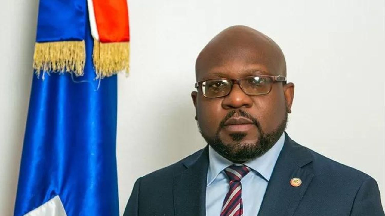 Smith Augustin reemplaza a Dominique Dupuy en el Consejo de Transición de Haití
