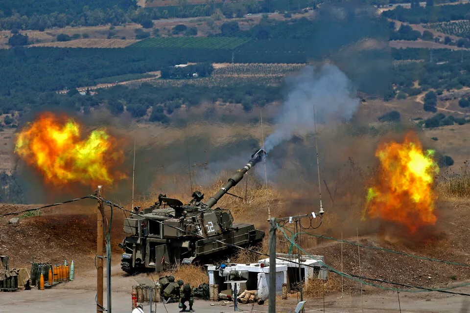 Israel ataca complejo militar de Hizbulá en respuesta a cohetes desde Líbano