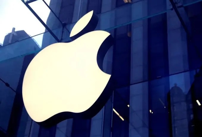 Apple lanza nuevo sistema operativo de iPhone para adaptarse a la regulación de la UE