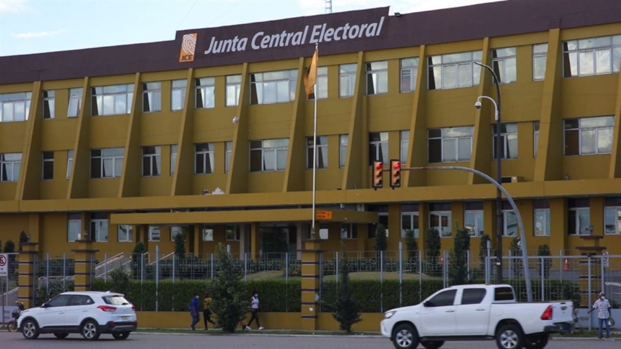 JCE dice partidos recibirán recursos que asigna la ley electoral este lunes