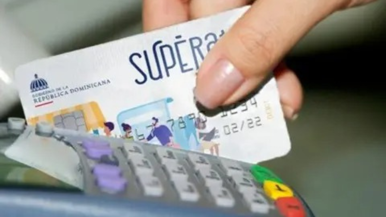 Base de datos del programa Supérate fue vendida al mejor postor, revela director de Adess