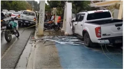 Presunta víctima de asalto persiguió y atropelló a quien lo habría atracado
