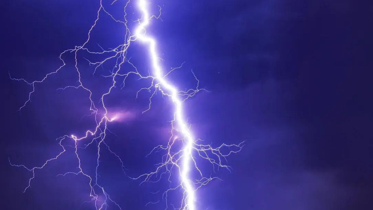 Temporada de rayos y tronadas inicia hoy; lluvias continuarán