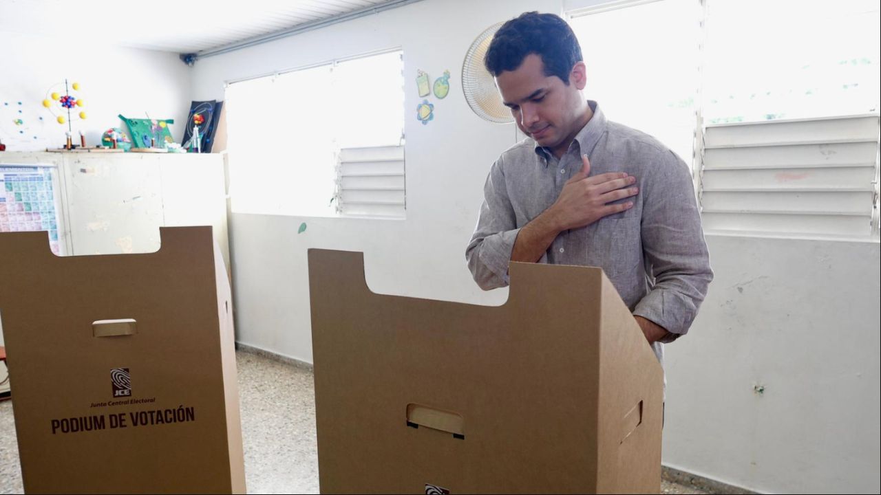 Omar Fernández espera que proceso electoral continúe de forma pacífica y ordenada
