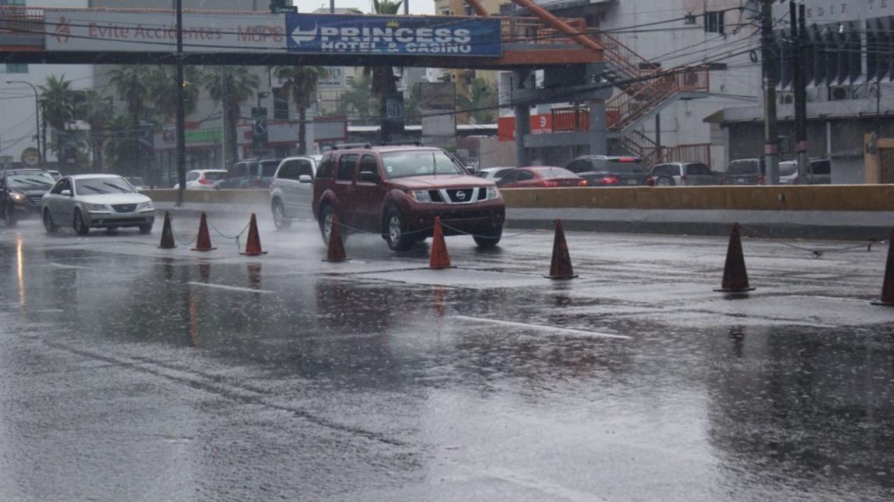 COE mantiene 27 provincias en alerta y advierte seguirán las precipitaciones