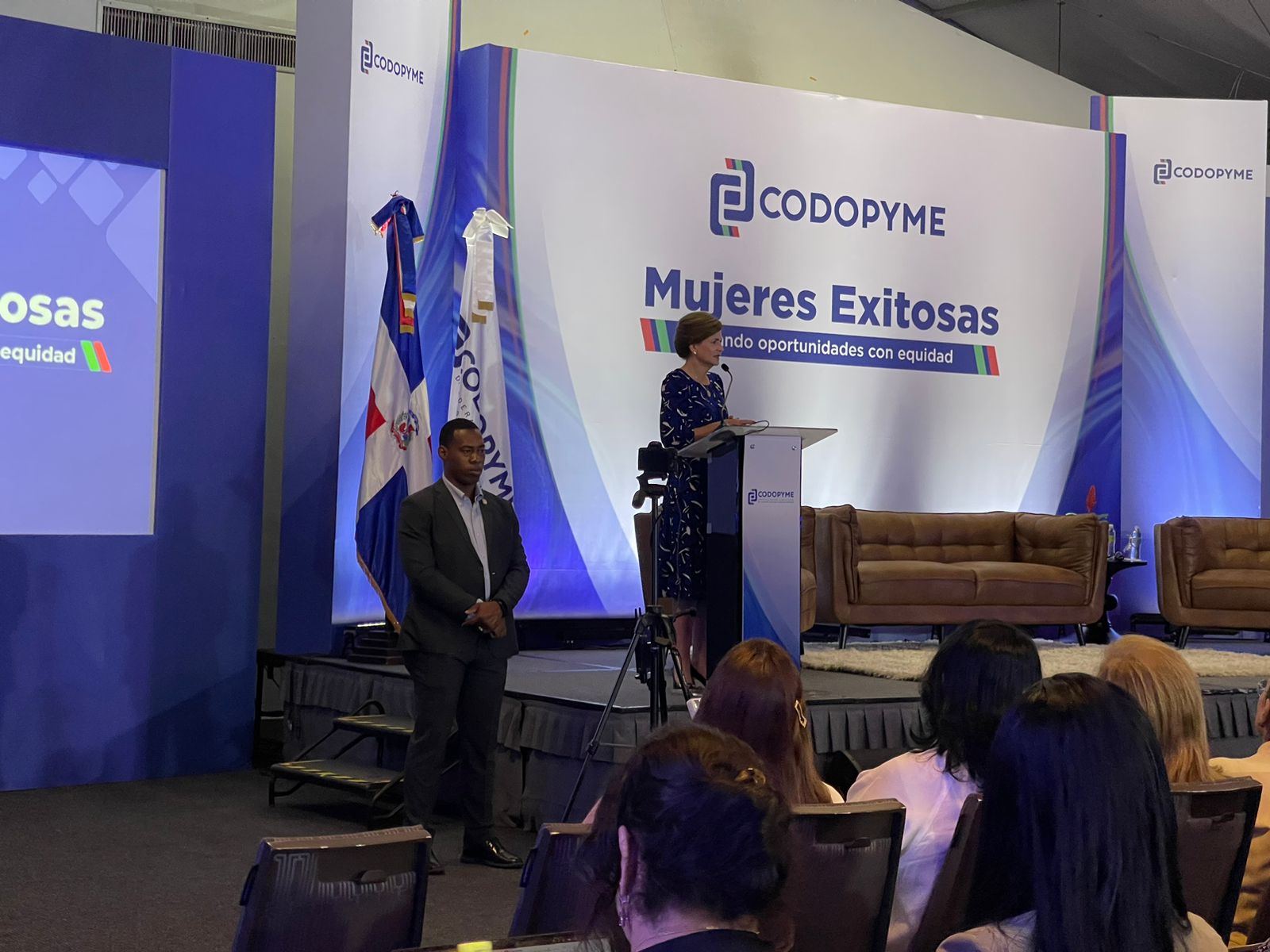 CODOPYME realiza encuentro con mujeres empresarias con la participación de la vicepresidenta de la República