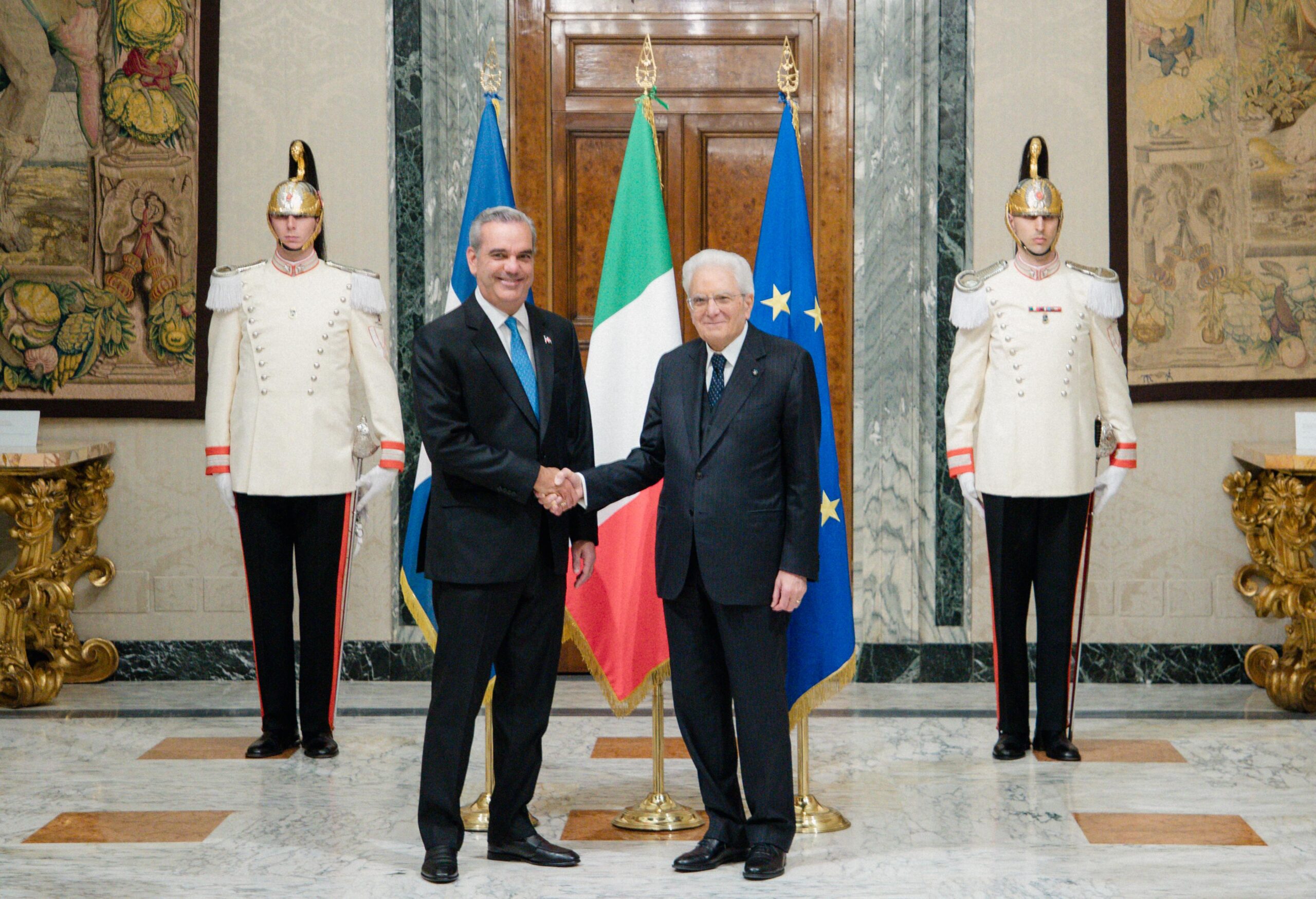 Abinader se reúne con su homólogo italiano, Sergio Mattarella