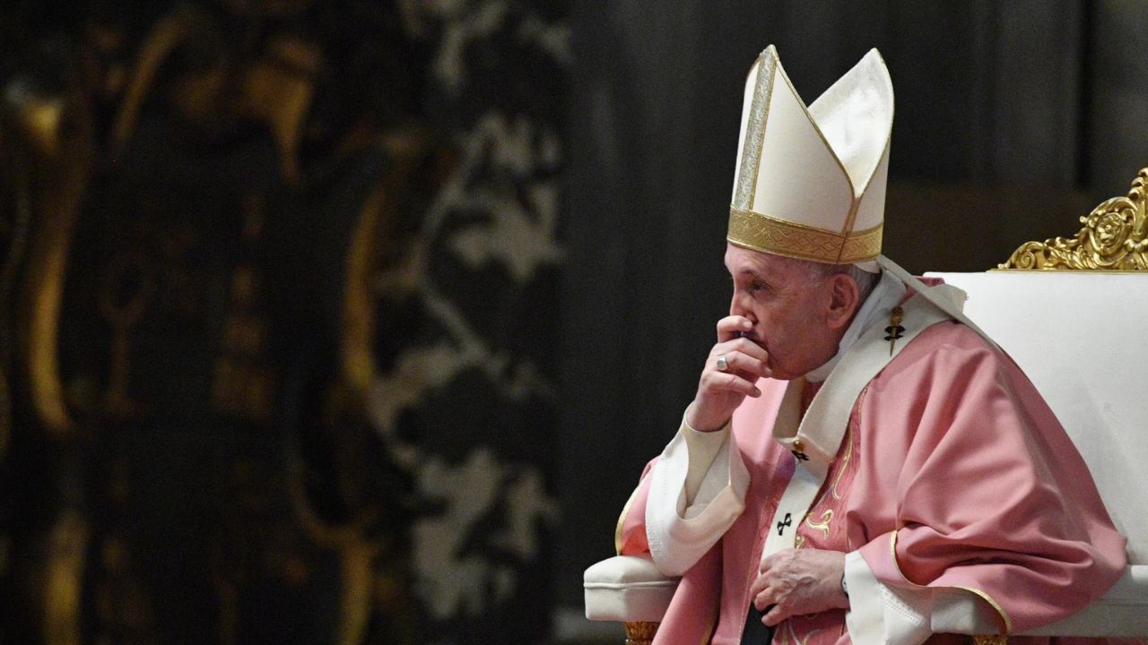 El papa lamenta que un bien común como el agua se use para la explotación o extorsión