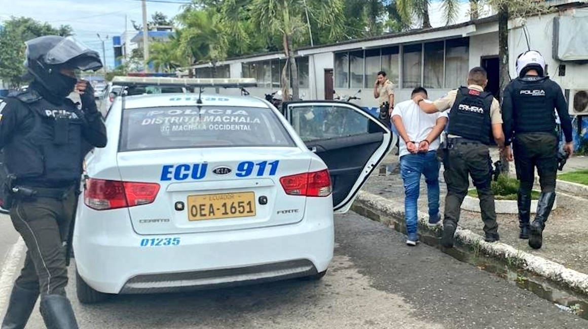 Advierten un aumento de cadáveres sin identificar en Ecuador por ola de violencia criminal
