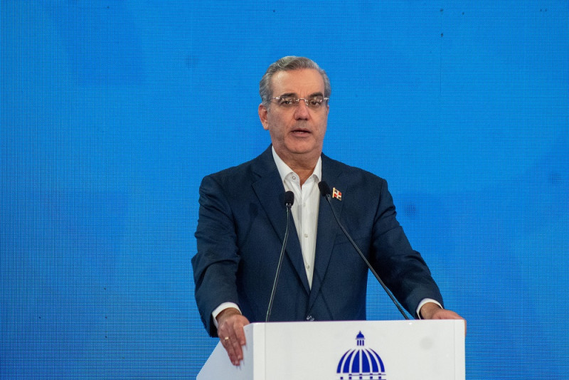 Abinader dice Código Penal debe consensuarse y discutirse mejor