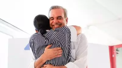 Raquel Arbaje celebra gesto solidario de Luis Abinader con emotivo mensaje en Instagram de Noticias SIN