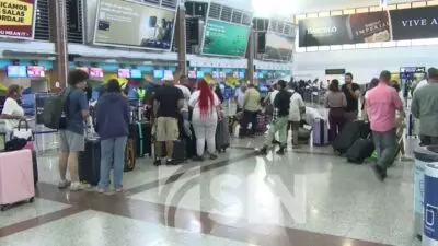 Aerolíneas reprograman vuelos hacia Venezuela