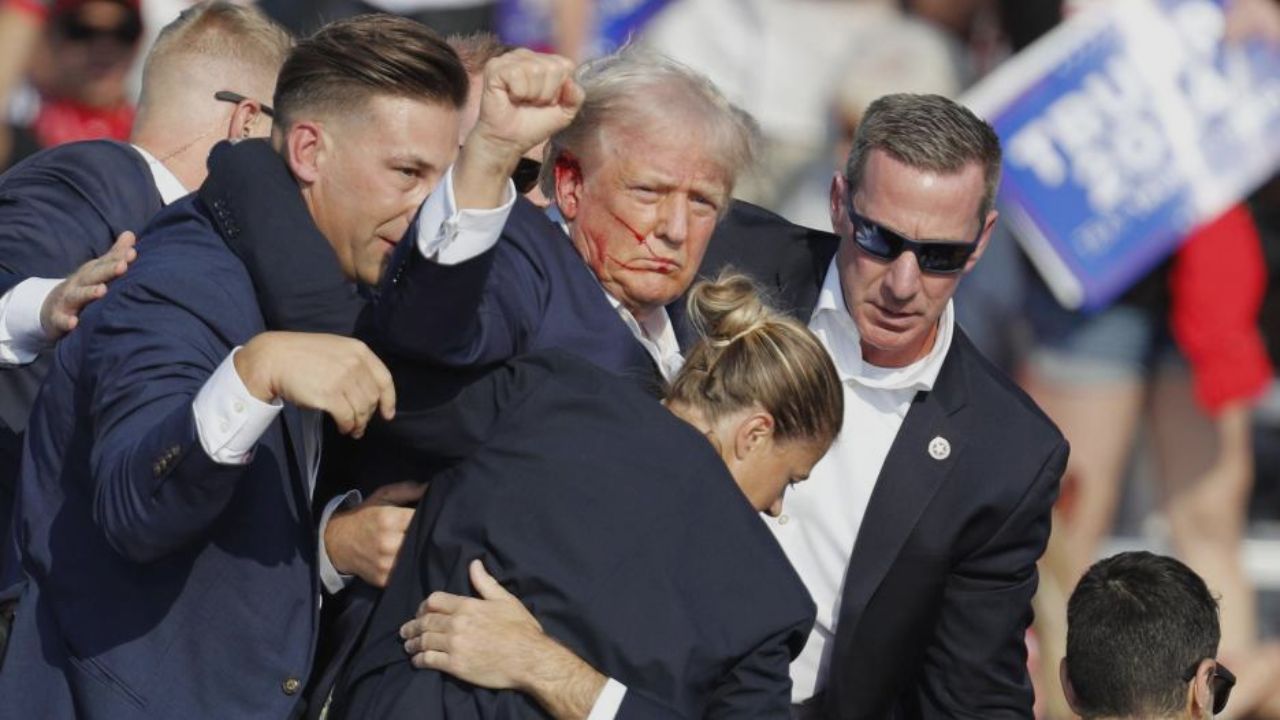 Trump dice que no tiene "miedo" tras sobrevivir a un intento de magnicidio