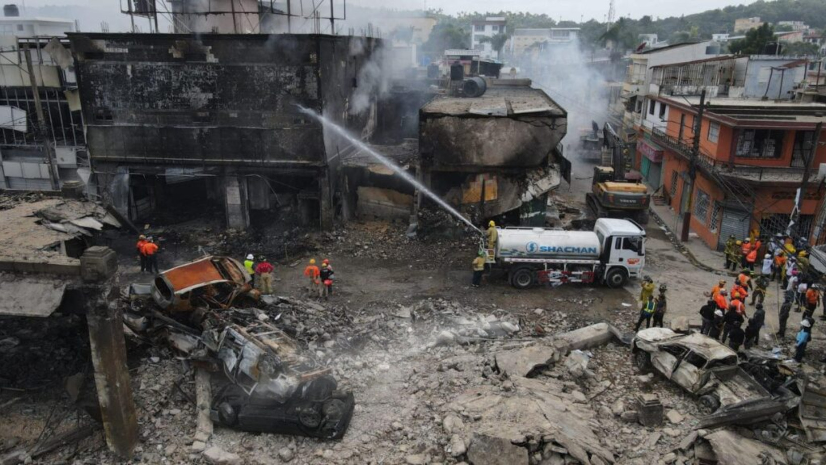 Parientes de víctimas de la explosión en San Cristóbal exigen recibir sus restos a casi un año de la tragedia