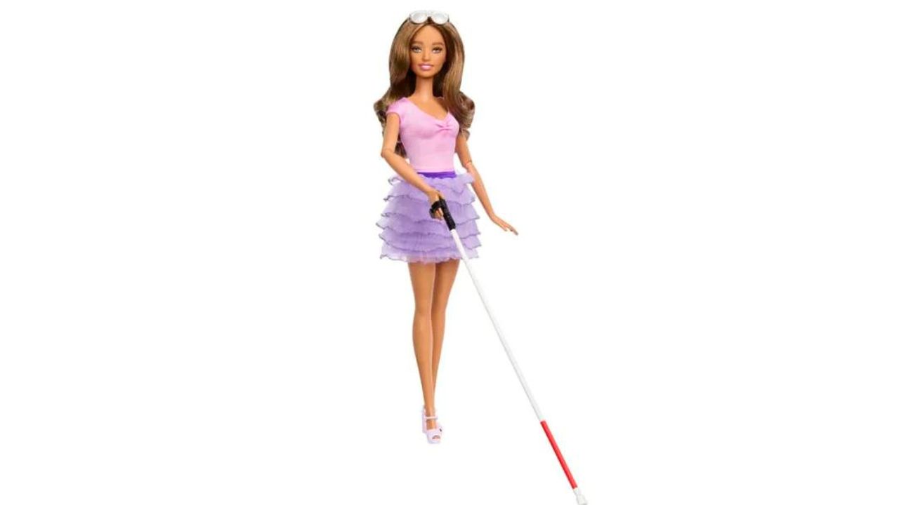 Mattel presenta una nuevas muñecas 'Barbie' ciega y negra con síndrome de Down