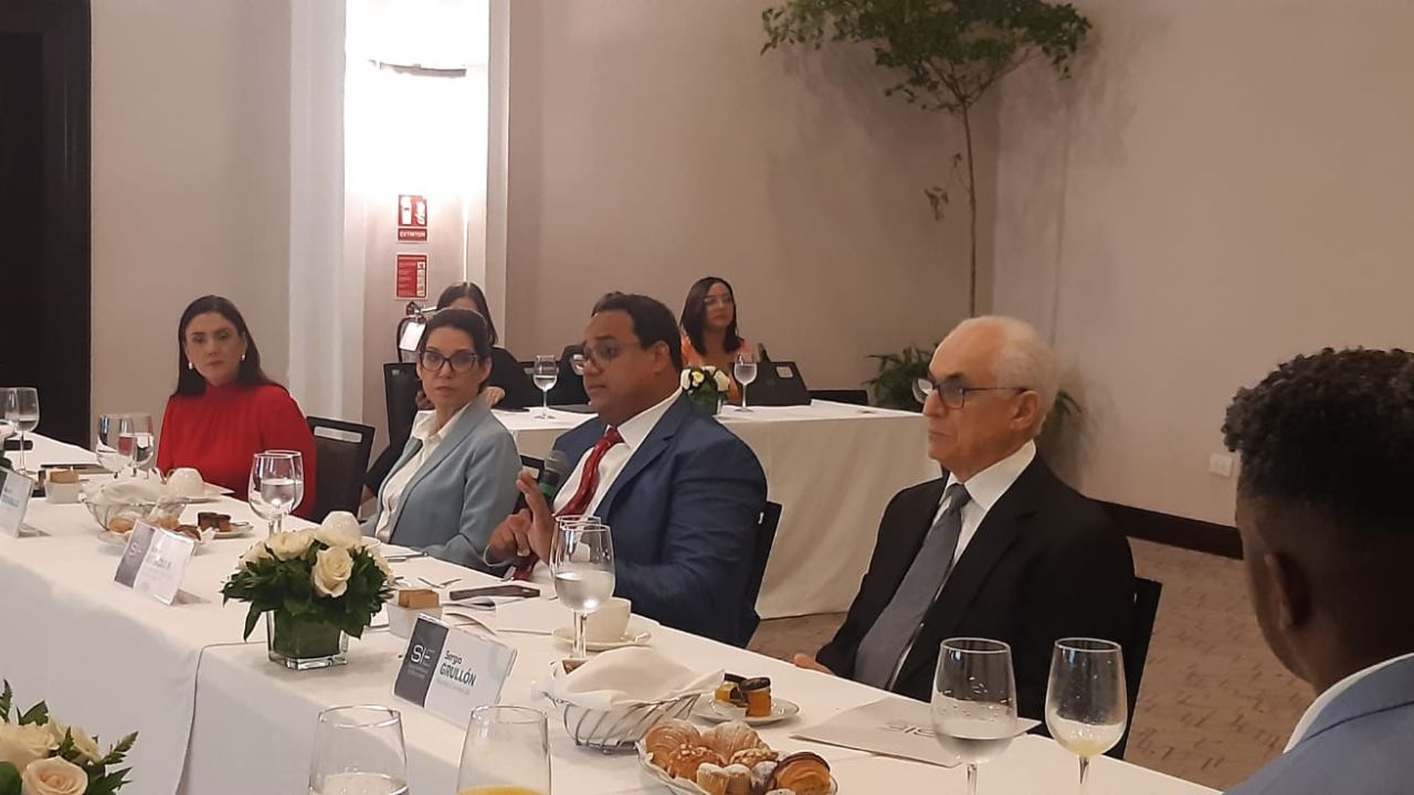 SIE desarrolla programas para la mejora del servicio de energía eléctrica