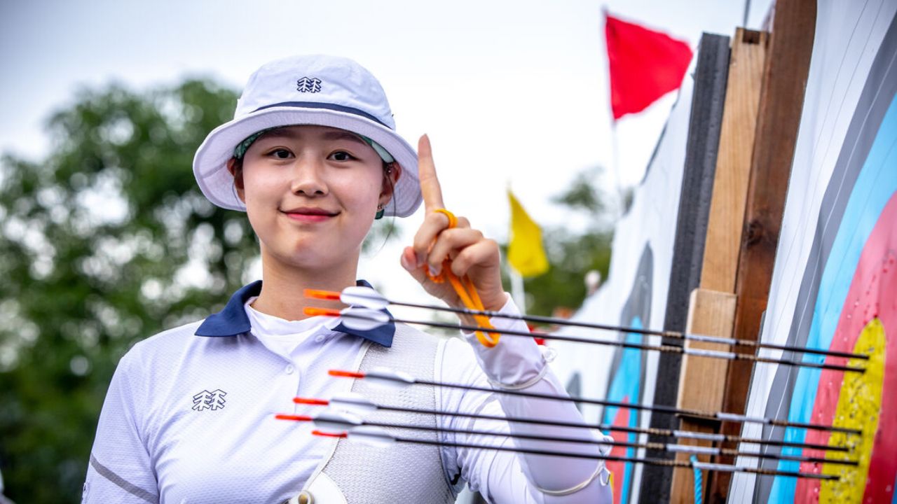 Surcoreana Lim Sihyeon abre veda récord olímpicos y mundiales en tiro con arco