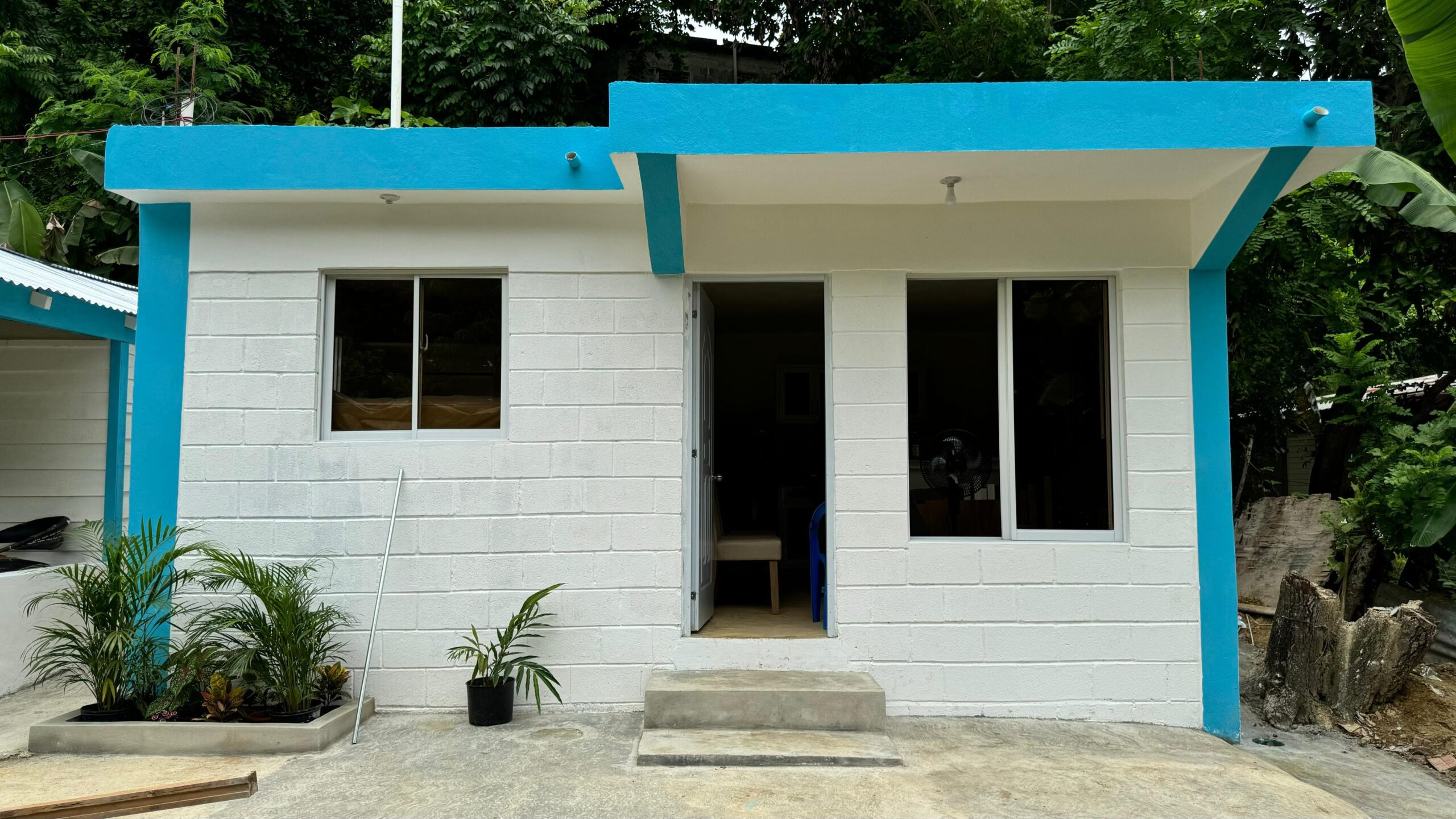 Entregan casa amueblada a una madre que pidió ayuda
