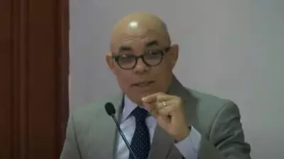 Juristas debaten propuesta de reforma constitucional
