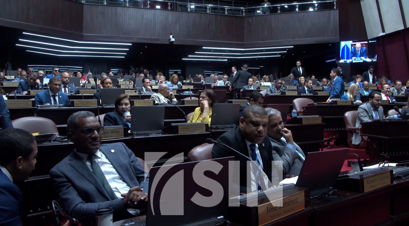 Conforman comisión bicameral para estudiar reforma constitucional