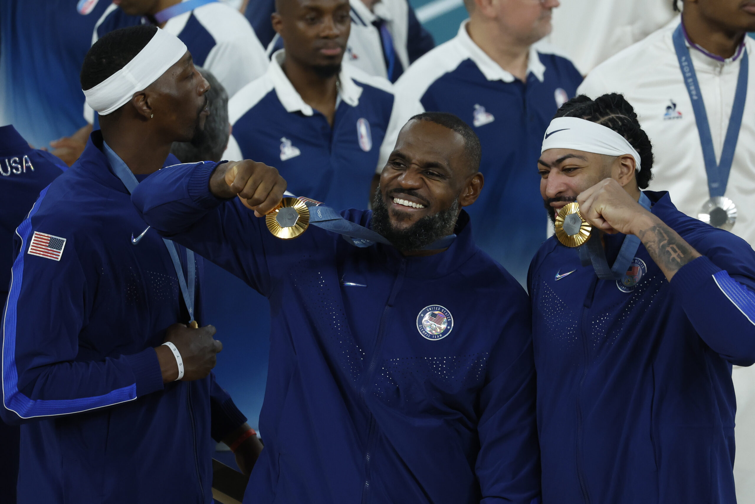 LeBron James:"Un orgullo ganar otro oro olímpico, pero no me veo en Los Ángeles"