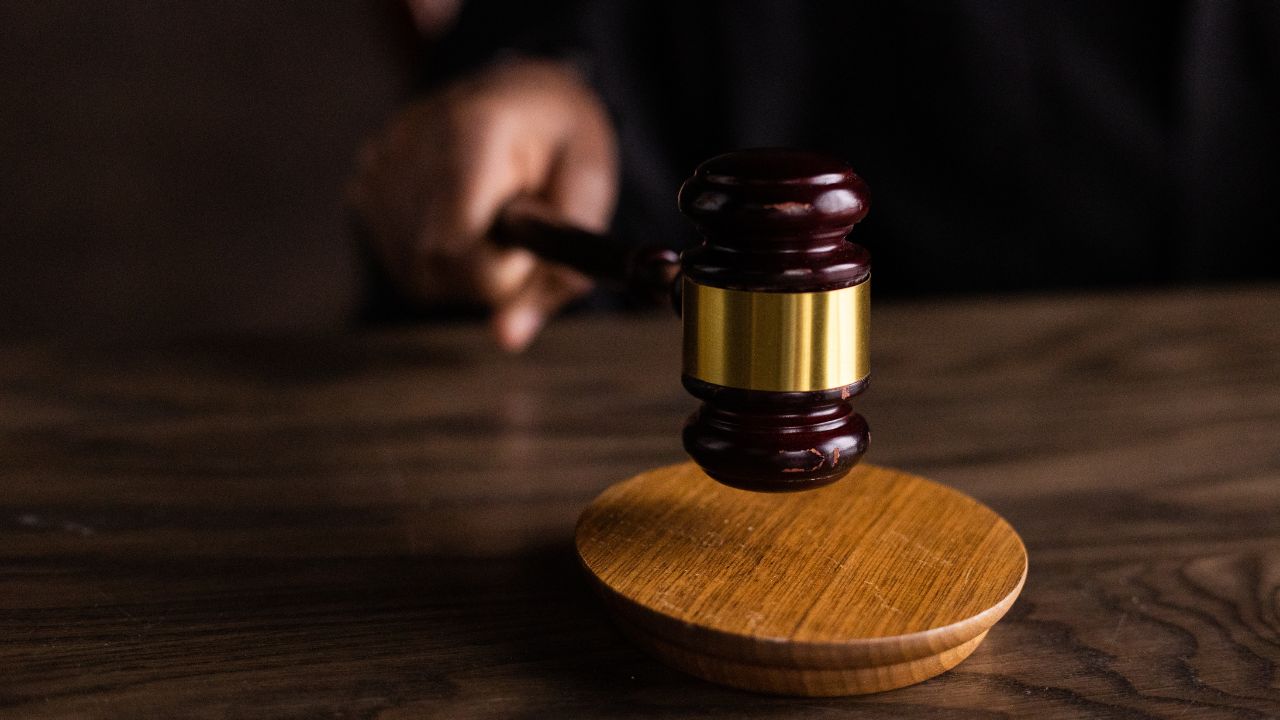 Tres años prisión a hombre acusado de violencia intrafamiliar contra expareja en Samaná