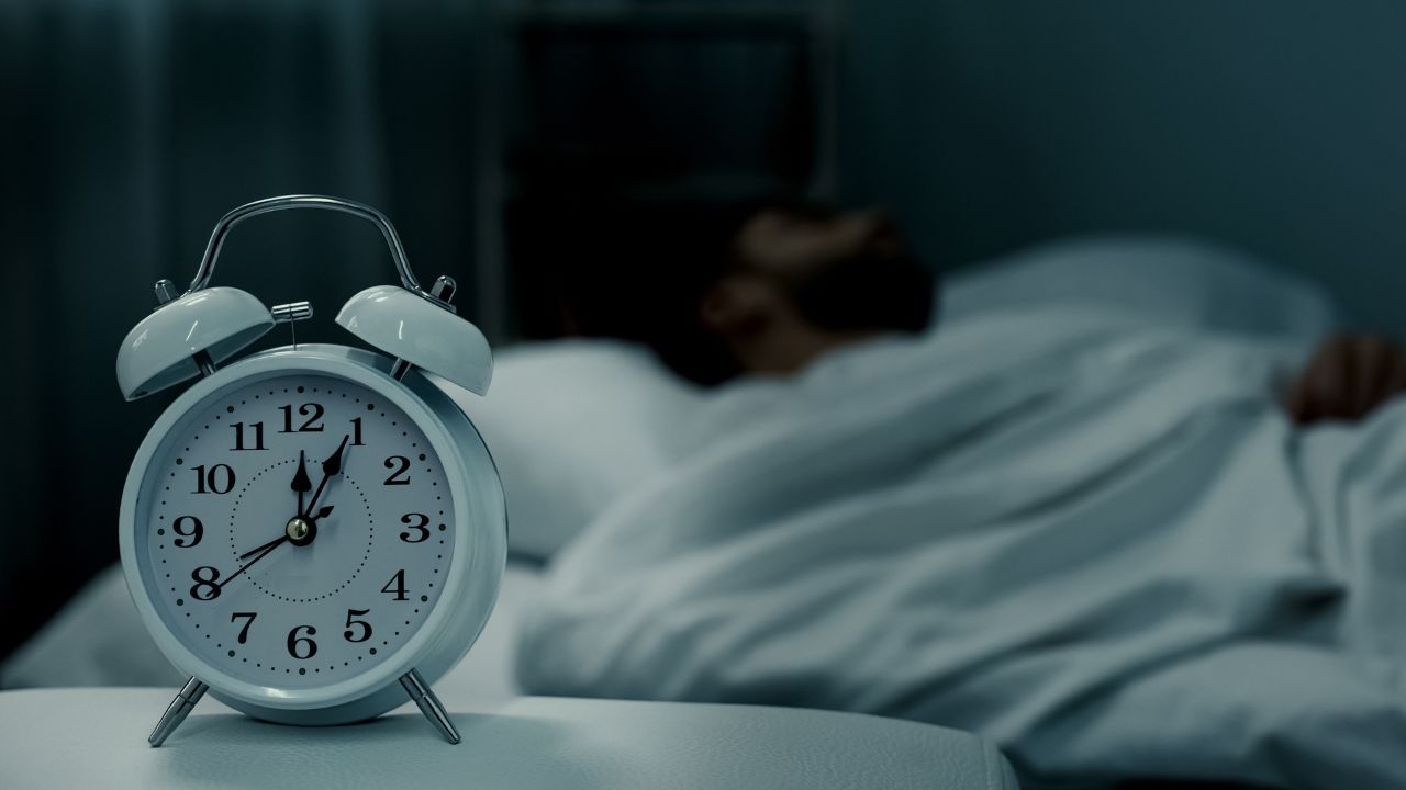 ¿Dormir mucho puede dañar la salud?